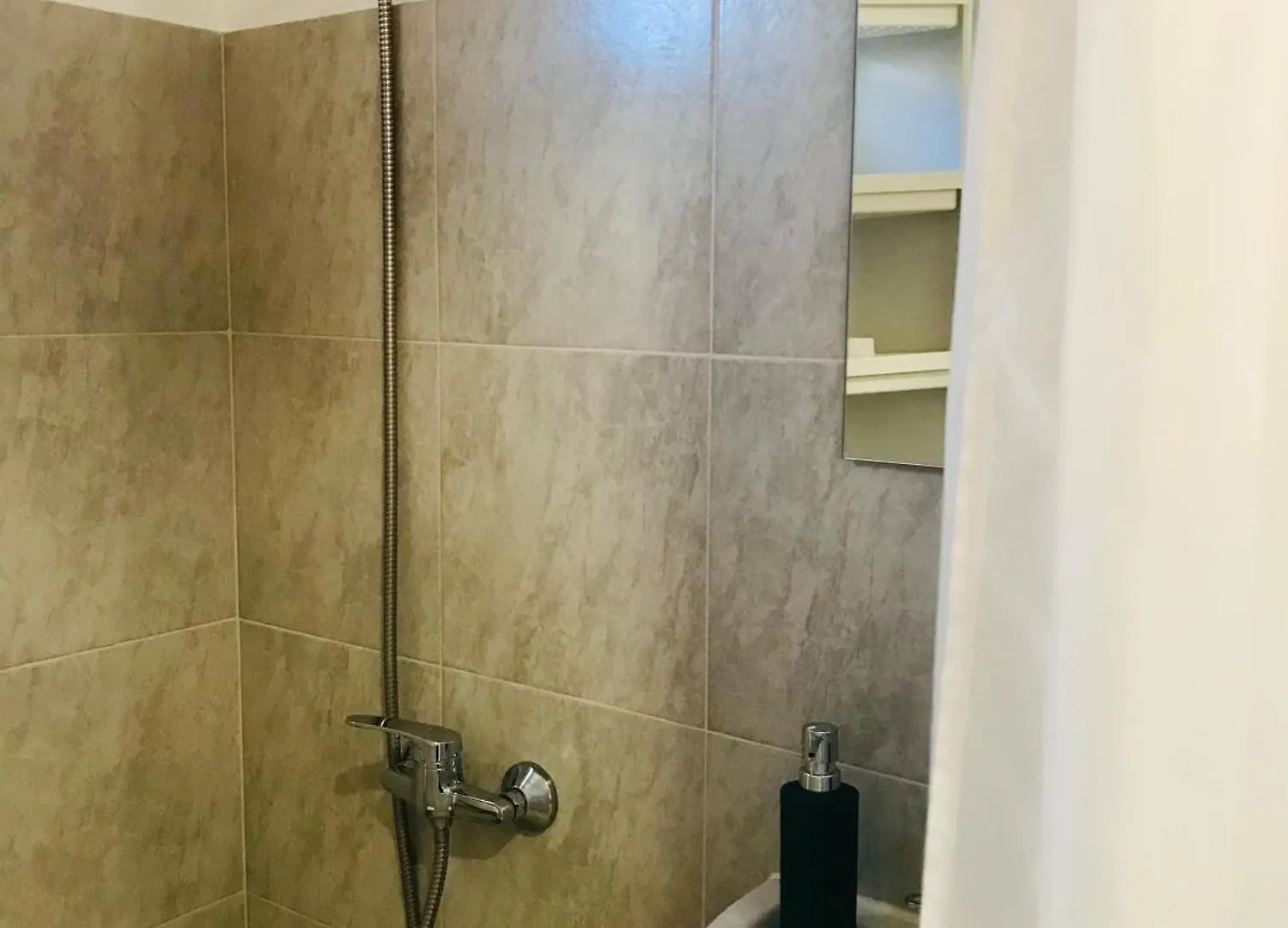 Ferienwohnung Magiresti 19 - 5 Bukarest 0*,